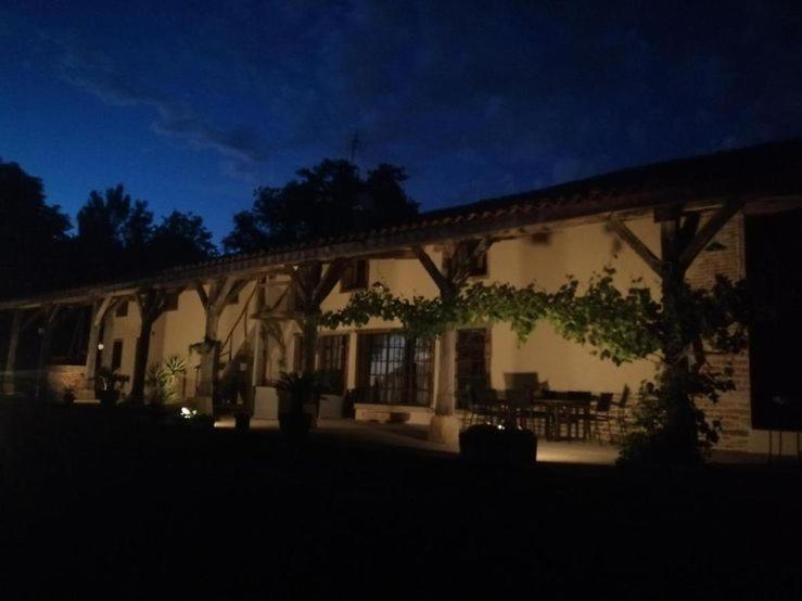 Domaine Des Granges Neuves Hotel Confrançon Buitenkant foto